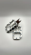 Razor Wide Style Pegs