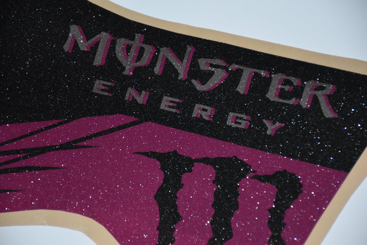 Ripped Monster Razor SX500 graphics kit – metallic sparkle side panel close-up