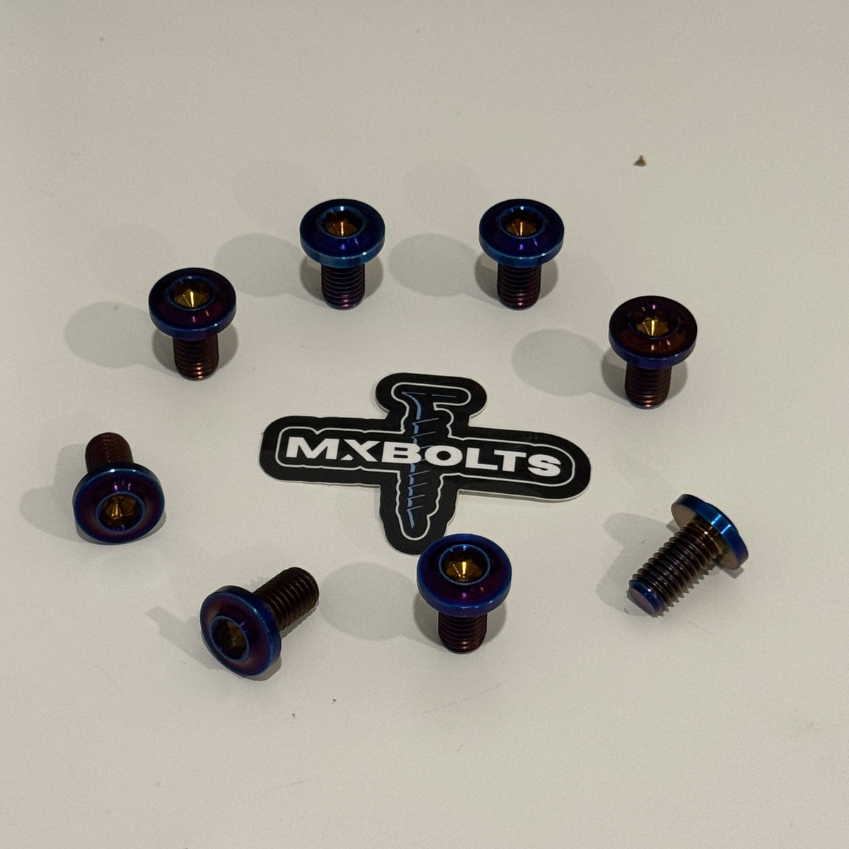 Tuttio burnt blue titanium rotor bolts – view 2