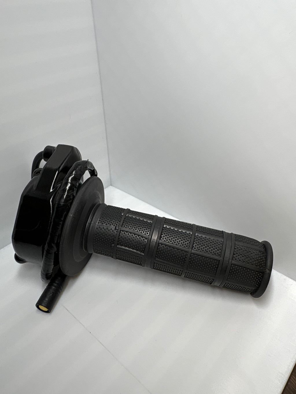 Plug and play Surron Throttle